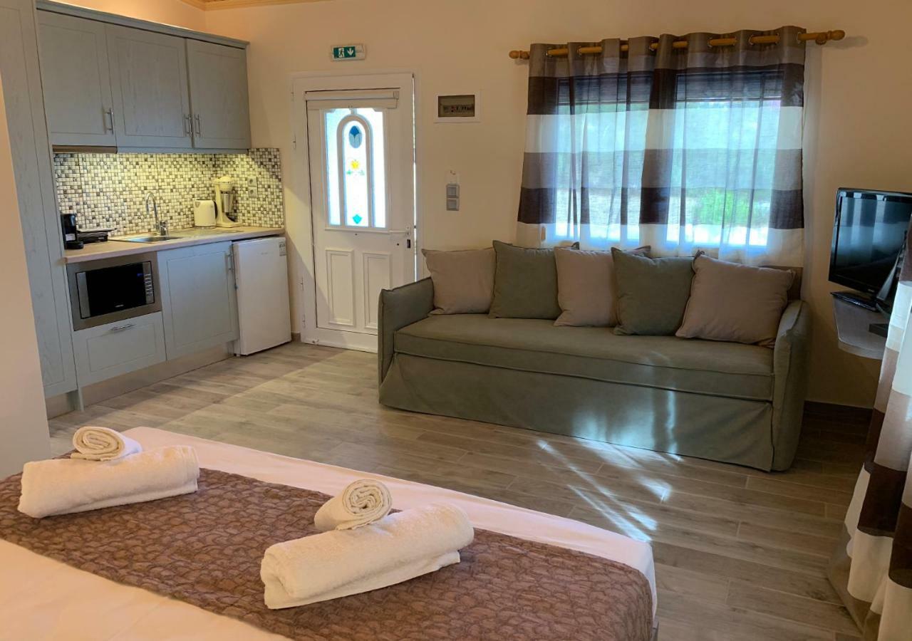 Aparthotel Iliovasilema Plati  Exterior foto